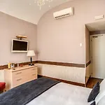San Valentino Hotel 3*