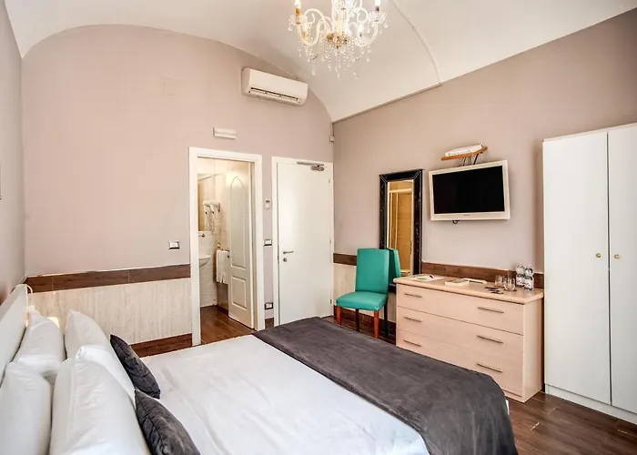 Hotell San Valentino 3*